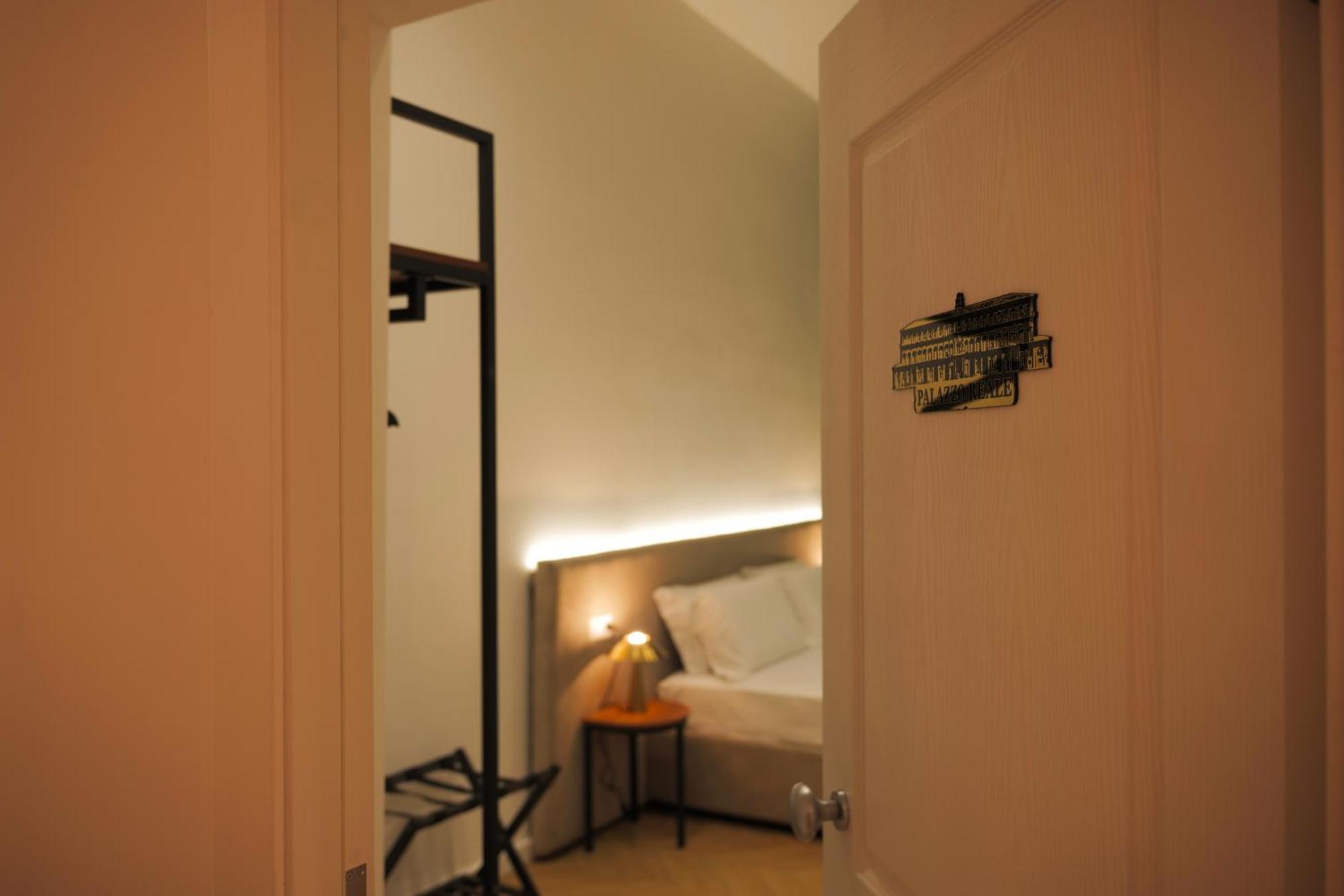 Toledo Luxury Rooms - Lr Collection Napoli Eksteriør billede