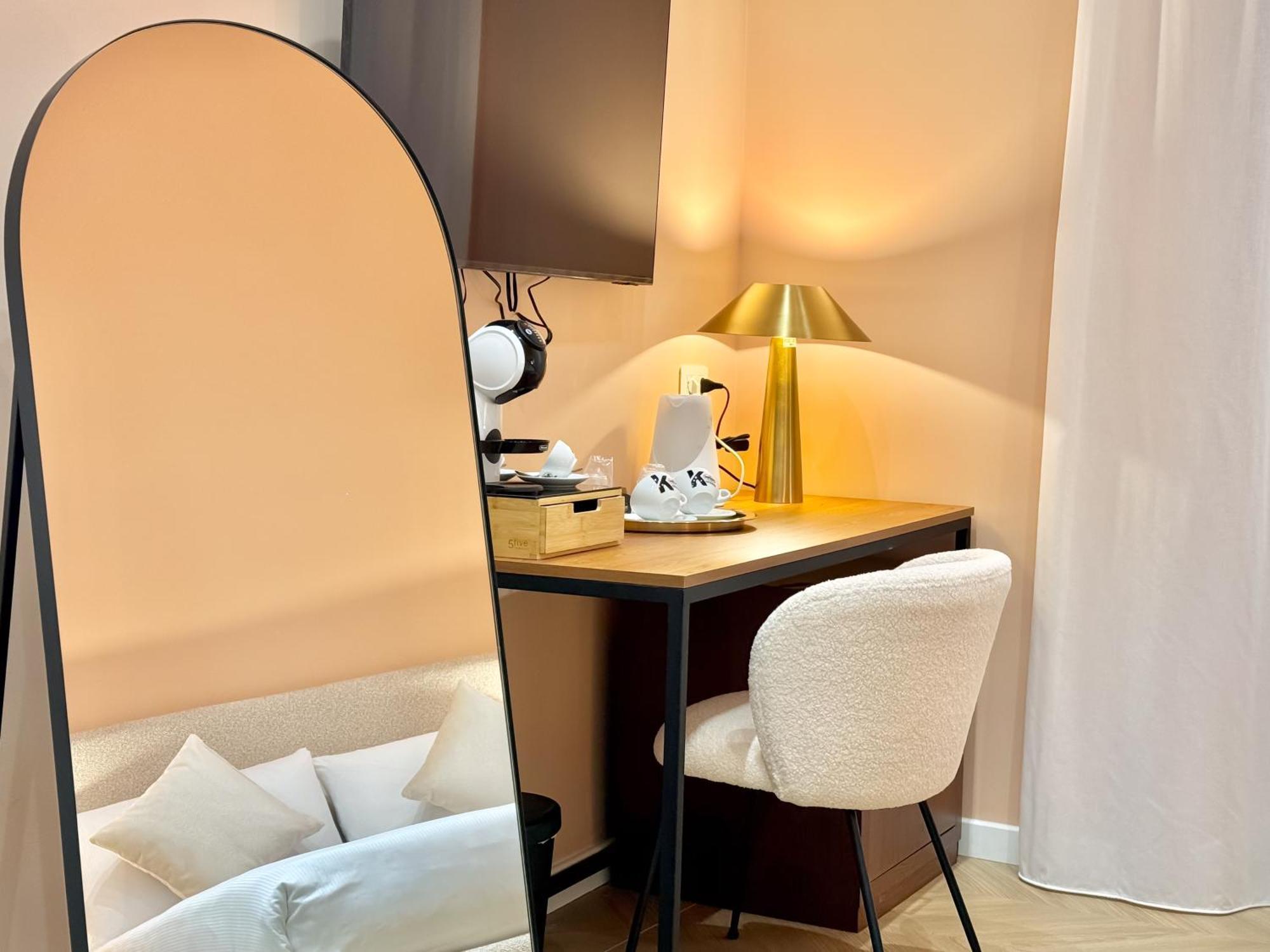 Toledo Luxury Rooms - Lr Collection Napoli Eksteriør billede