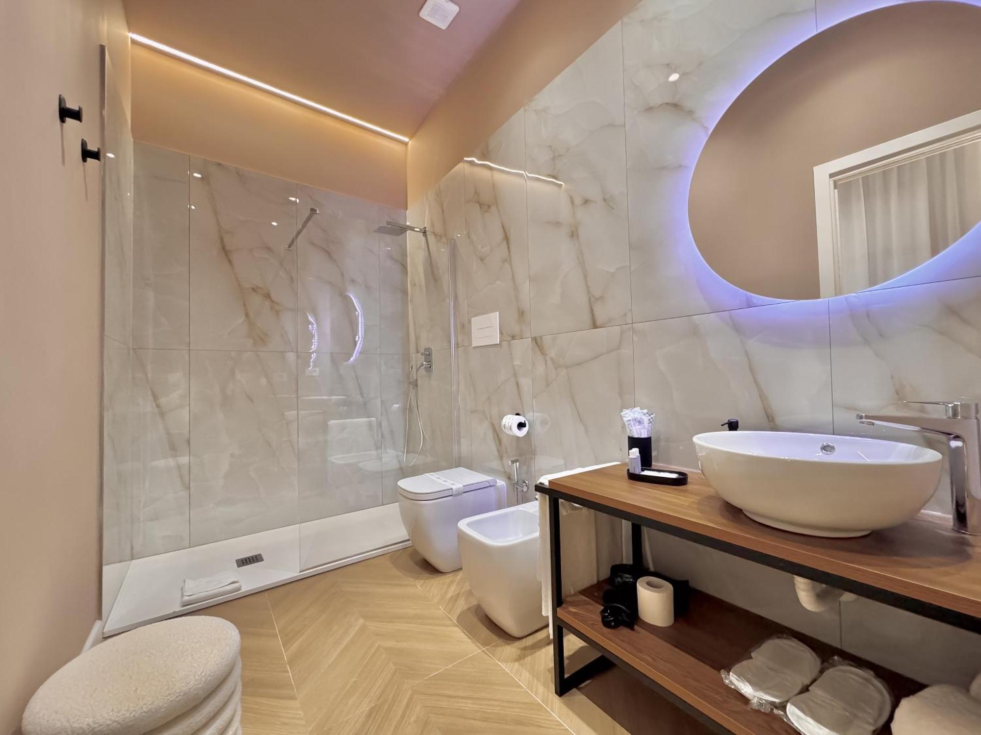 Toledo Luxury Rooms - Lr Collection Napoli Eksteriør billede